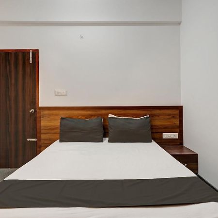 Oyo Hotel Bungalow Inn Lodging & Boarding Bangalore Exterior photo
